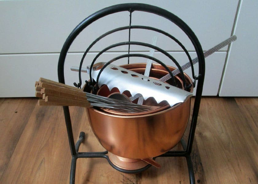 Feuerzangenbowle: So bereitet ihr eine anständige Feuerzangenbowle zu!
